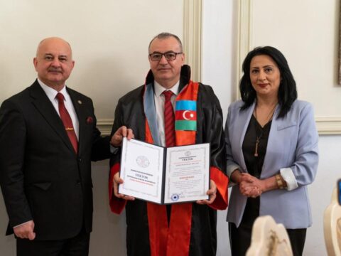 Şəmsəttin Kuzəçinin “Kərkükün günəşi” kitabının təqdimatı keçirilib Şəmsəttin Kuzəçinin “Kərkükün günəşi” kitabının təqdimatı keçirilib