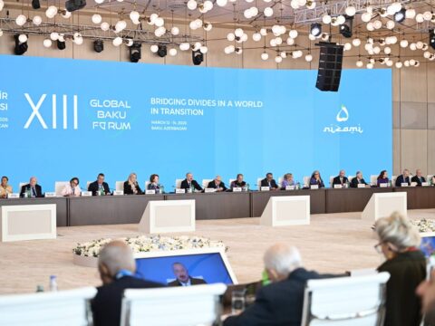 Yeni dövrdə sülh və sabitlik