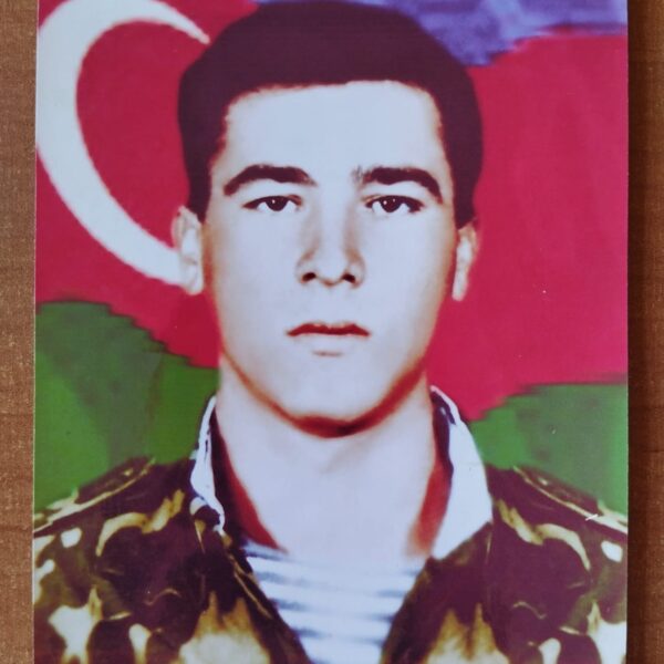 Vətən uğrunda şərəf və qəhrəmanlıqla yazılmış bir ömür- Elxan Adışov