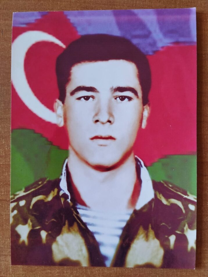 Vətən uğrunda şərəf və qəhrəmanlıqla yazılmış bir ömür- Elxan Adışov