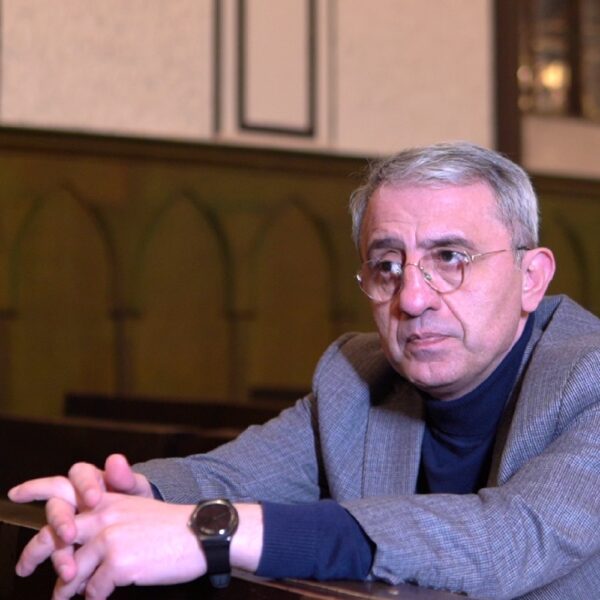  Səlim Babullaoğlu:  İran-fars-molla rejimi budur da...