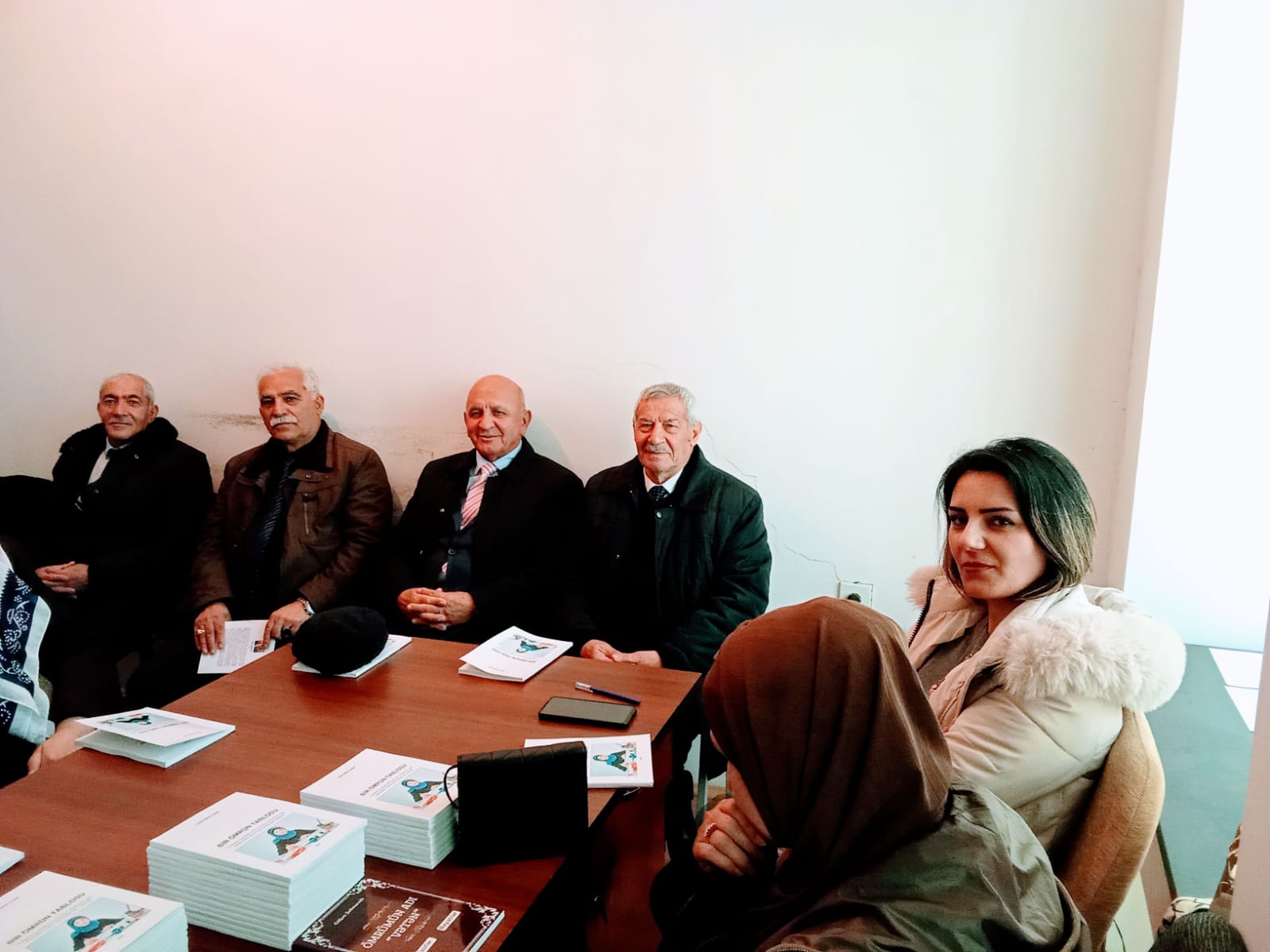 Cəlilabadda kitab təqdimatı keçirildi...