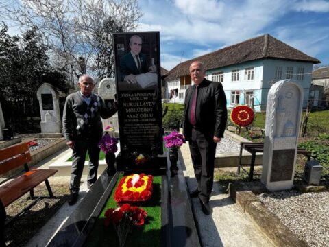 ZAMAN KEÇSƏ DƏ İZLƏR SİLİNMİR, SEVGİ TÜKƏNMİR