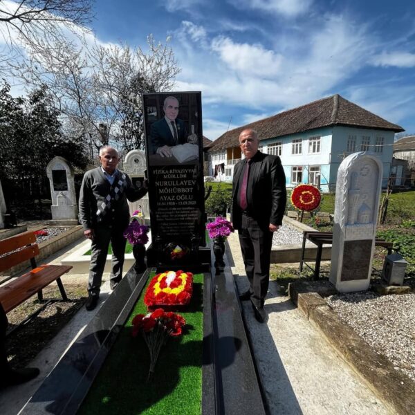 ZAMAN KEÇSƏ DƏ İZLƏR SİLİNMİR, SEVGİ TÜKƏNMİR