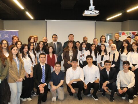 “Mədəniyyət vasitəsilə davamlı sülh yaradaq!” Beynəlxalq Forumu öz işinə başladı