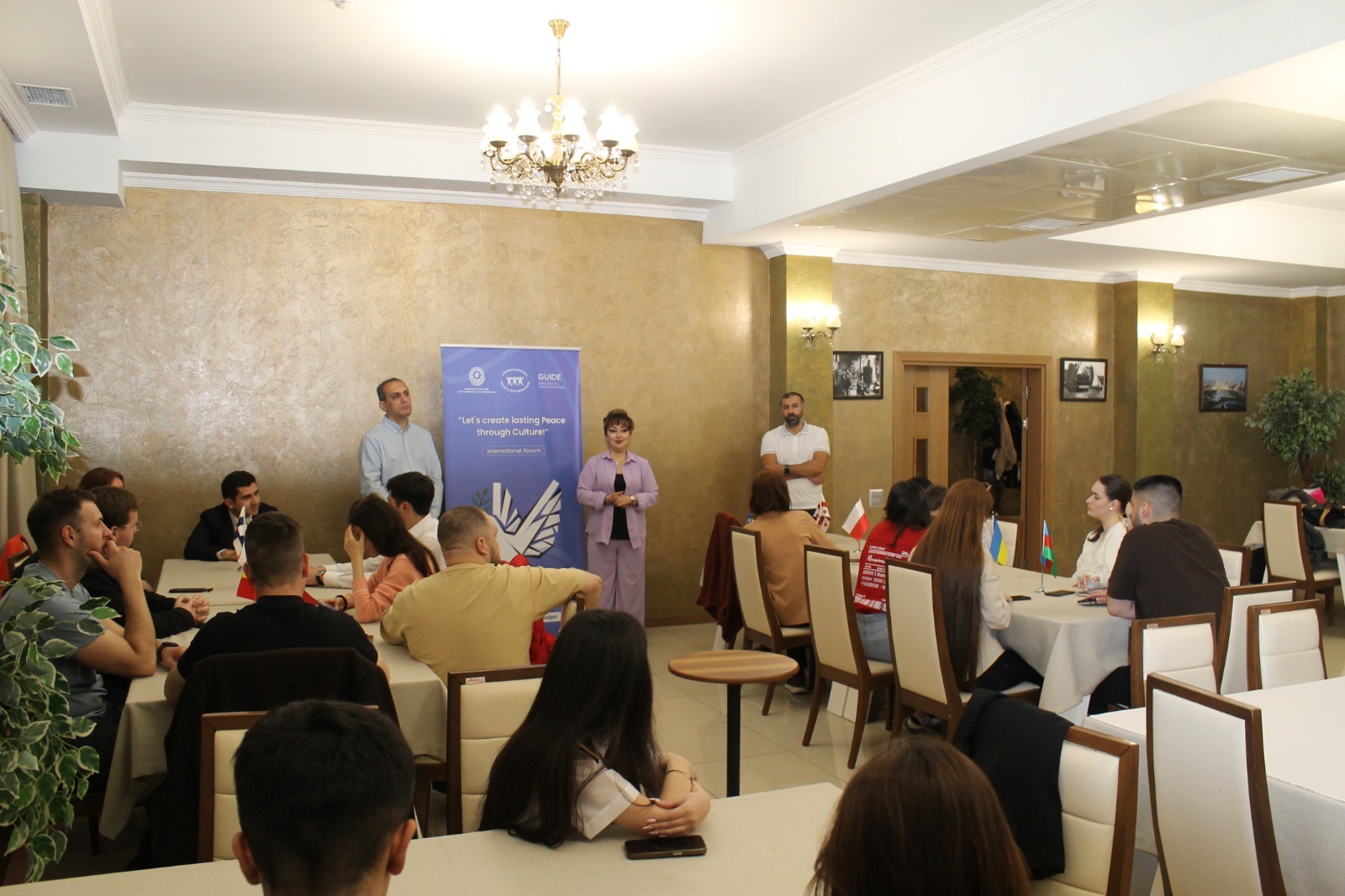 Beynəlxalq Forum Bəyannamə qəbulu ilə işini başa vurdu Beynəlxalq Forum Bəyannamə qəbulu ilə işini başa vurdu