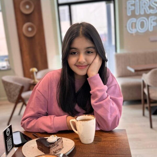 Kölgələrin oyunu - Şahbazova Aysunun hekayəsi