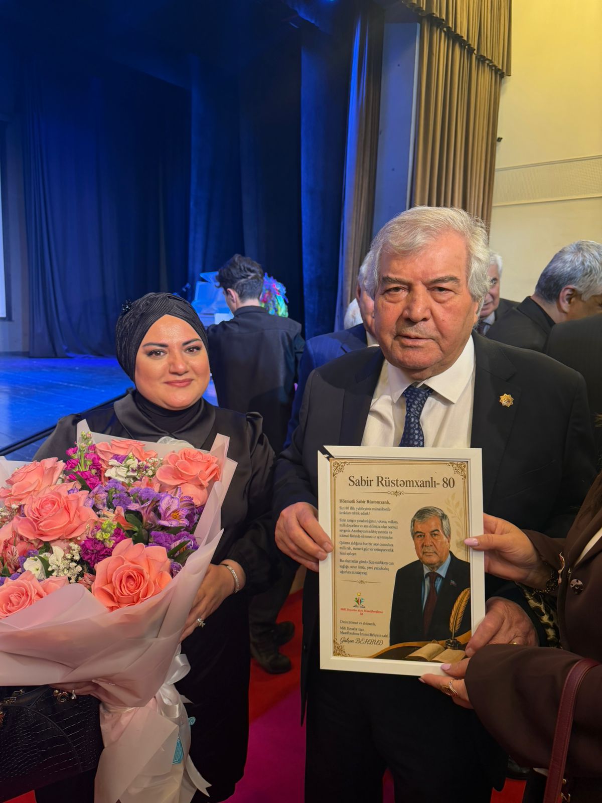 Sabir Rüstəmxanlı poeziyası İlhamə Adil qızının bəstəsində – “Səni vətənə bənzədirəm”