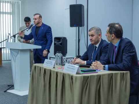 Azərbaycanın Rusiyadakı səfiri Krasnoyarskda diaspor üzvləri ilə görüşüb