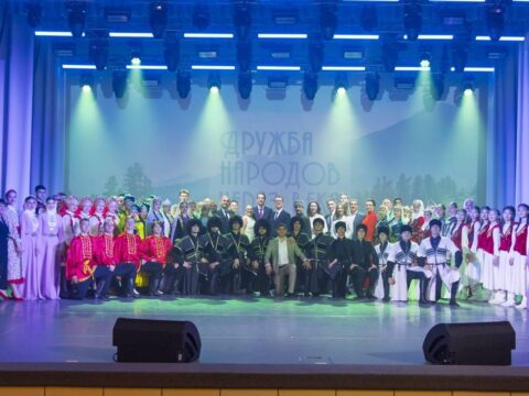 Krasnoyarskda Heydər Əliyevin xatirəsinə həsr olunan “Əsrlər boyu xalqlar dostluğu” adlı konsert keçirilib