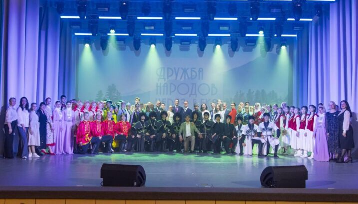 Krasnoyarskda Heydər Əliyevin xatirəsinə həsr olunan “Əsrlər boyu xalqlar dostluğu” adlı konsert keçirilib