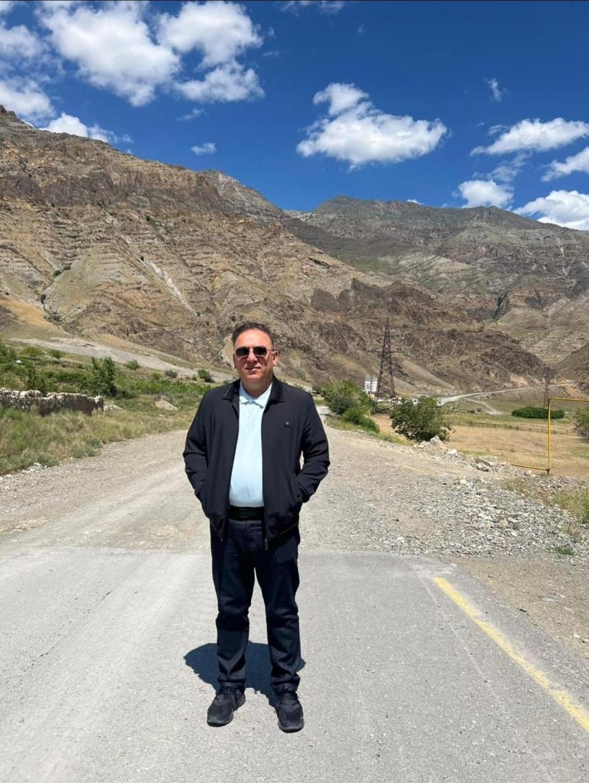 Anar Eminov: “Zəngəzur dəhlizi Azərbaycanın geosiyasi iradəsinin geoiqtisadi zəfərə çevrilməsinin parlaq nümunəsidir” Anar Eminov: “Zəngəzur dəhlizi Azərbaycanın geosiyasi iradəsinin geoiqtisadi zəfərə çevrilməsinin parlaq nümunəsidir”