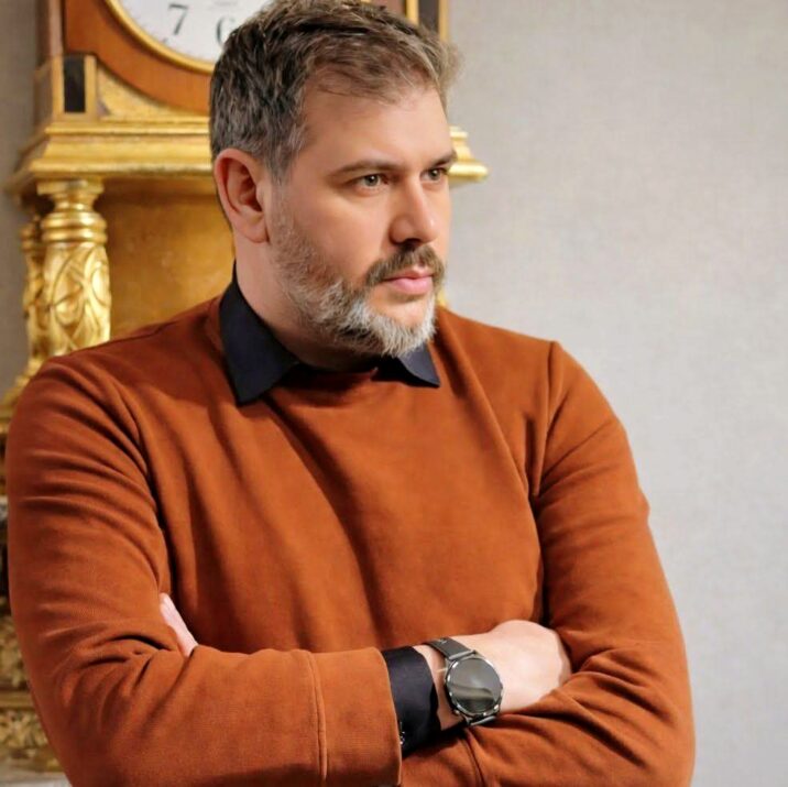 “Ulu Türk” Teatrı fəaliyyətə başlayır
