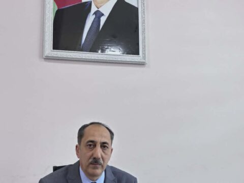 İngilis dili müəlliminin paylaşdığı tədris videosu İngilis dili müəlliminin paylaşdığı tədris videosu