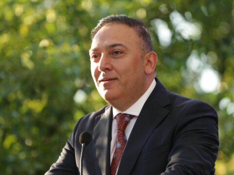 Anar Eminov: “Ulu öndər Heydər Əliyev milli mətbuata dövlət qayğısının unikal nümunəsini yaratdı”