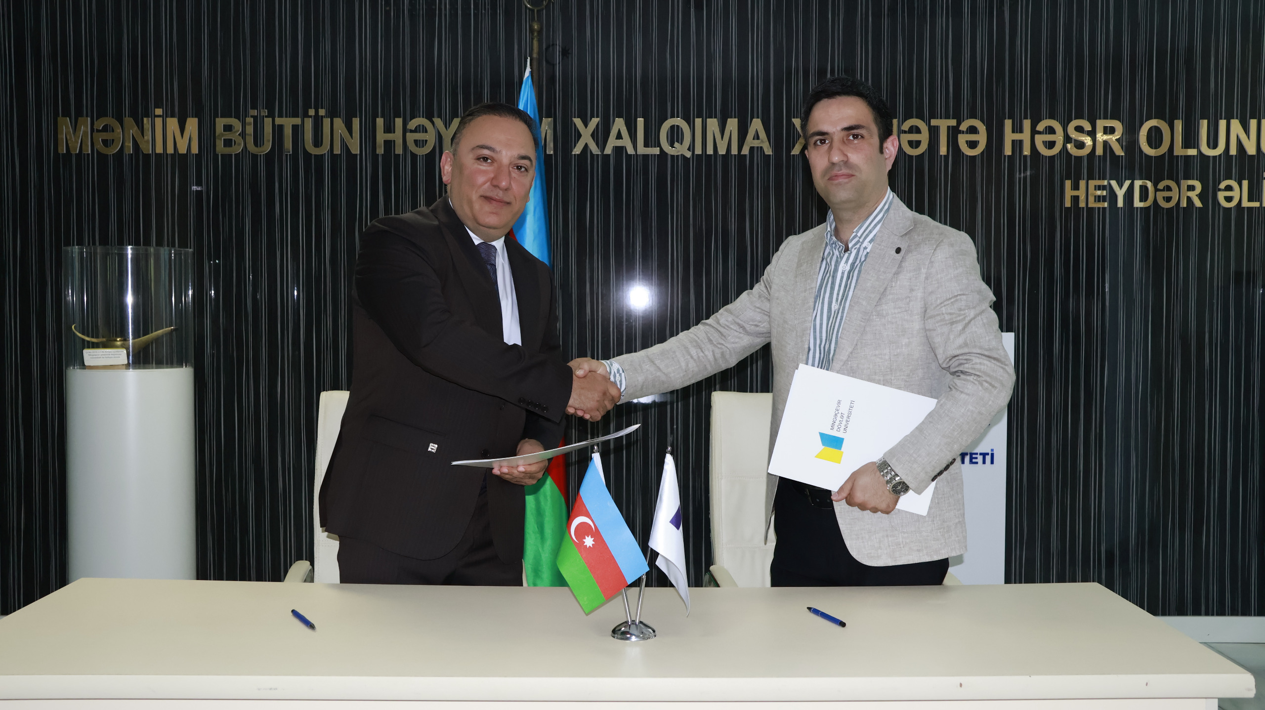 Mingəçevir Dövlət Universiteti kiberdayanıqlı rəqəmsal kampus mühitinin formalaşdırılması istiqamətində “Cybersign” MMC ilə əməkdaşlığa başlayıb Mingəçevir Dövlət Universiteti kiberdayanıqlı rəqəmsal kampus mühitinin formalaşdırılması istiqamətində “Cybersign” MMC ilə əməkdaşlığa başlayıb