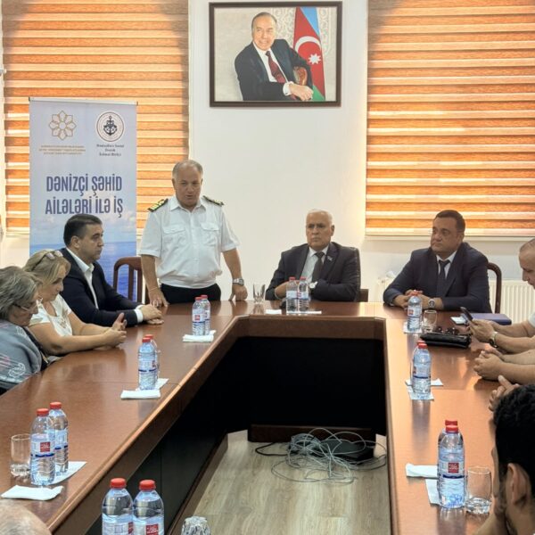 “Dənizçilərə Sosial Dəstək” İctimai Birliyi “Dənizçi şəhid ailələri ilə iş” layihənin ilk tədbirini keçirdi “Dənizçilərə Sosial Dəstək” İctimai Birliyi “Dənizçi şəhid ailələri ilə iş” layihənin ilk tədbirini keçirdi