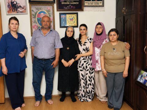 Şəhid ocağında susqunluğun dili Şəhid ocağında susqunluğun dili