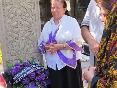 Azərbaycanın ilk qadın xalq şairi Mirvarid Dilbazinin vəfatının 25-ci ildönümü qeyd olundu Azərbaycanın ilk qadın xalq şairi Mirvarid Dilbazinin vəfatının 25-ci ildönümü qeyd olundu