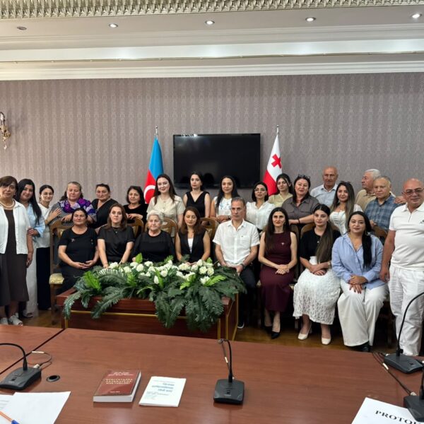 Tbilisidə Birinci Türkoloji Qurultayın 100 illiyinə həsr olunmuş beynəlxalq tədbir keçirildi