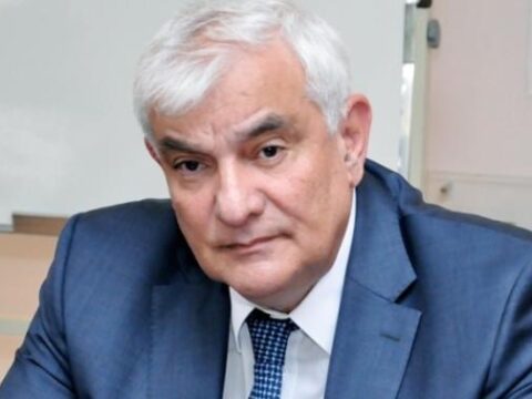 Kamal Abdulla – Bulud xatun və Beyrək – Hekayə