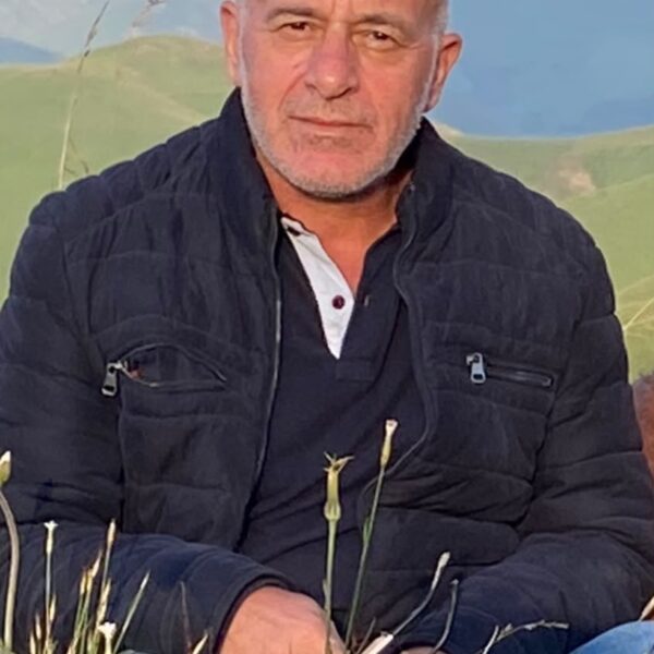 Həjar ŞAMİLOĞLU: Ayrı döyünsə də ürəklərimiz, Bizim ruhumuzun göynəyi eyni Həjar ŞAMİLOĞLU: Ayrı döyünsə də ürəklərimiz, Bizim ruhumuzun göynəyi eyni
