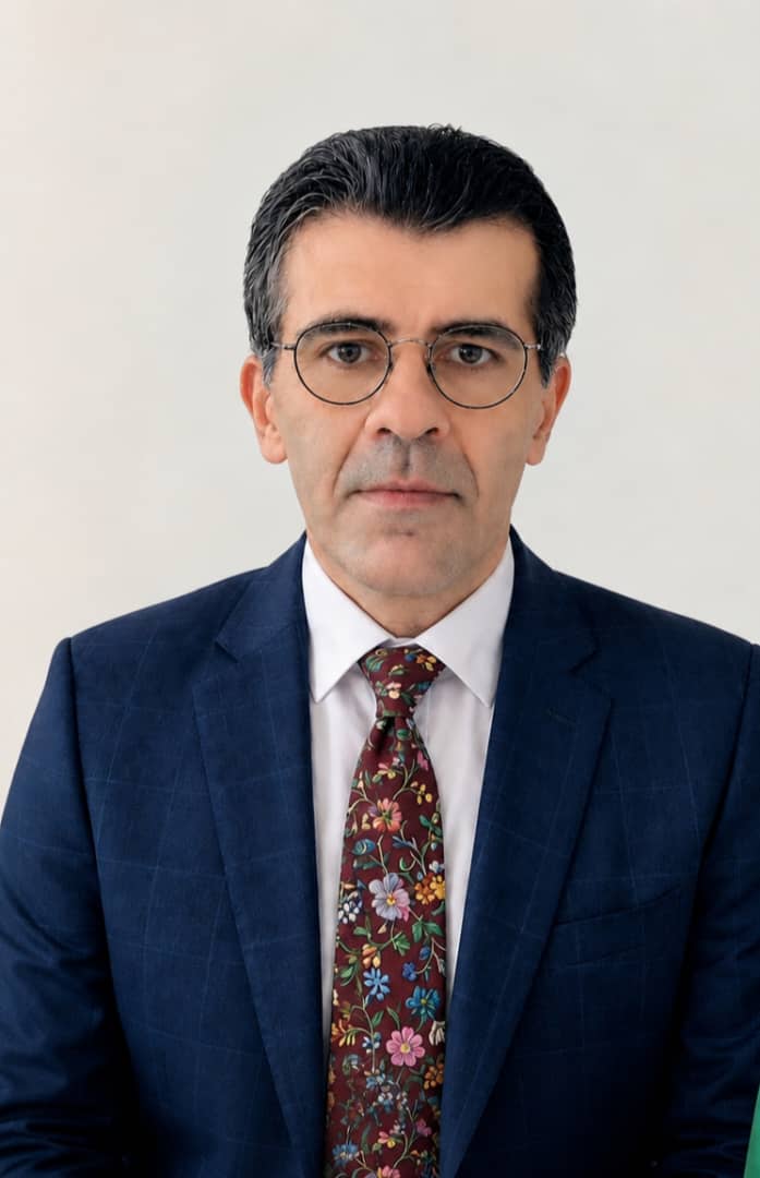 «YALQIZLIQ» ŞEİRİNİN POETİKASI: TƏNHALIĞIN ONTOLOJİ, DİL VƏ ÖZÜNÜDƏRK MÜSTƏVİLƏRİNDƏ DEKONSTRUKSİYASI – Oqtay İgidsoy