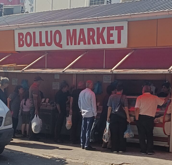 “BOLLUQ MARKET” — KEYFİYYƏTİN VƏ MÜŞTƏRİ MƏMNUNİYYƏTİNİN ÜNVANI