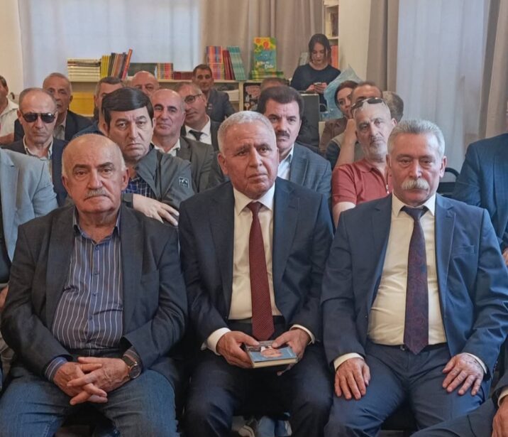 ŞƏFA ÜNVANLI, SÖZ BOYALI ÖMÜR