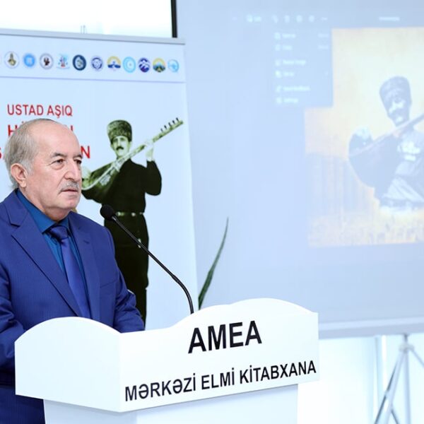 AMEA-da aşıq Hüseyn Saraçlının 110 illik yubileyinə həsr olunmuş  beynəlxalq elmi konfrans keçirilir
